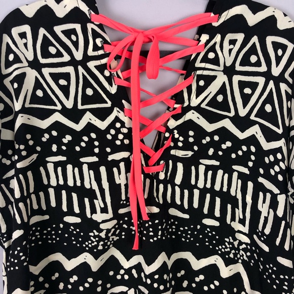 Very Jo Black & Cream Top - Picture 5 of 8